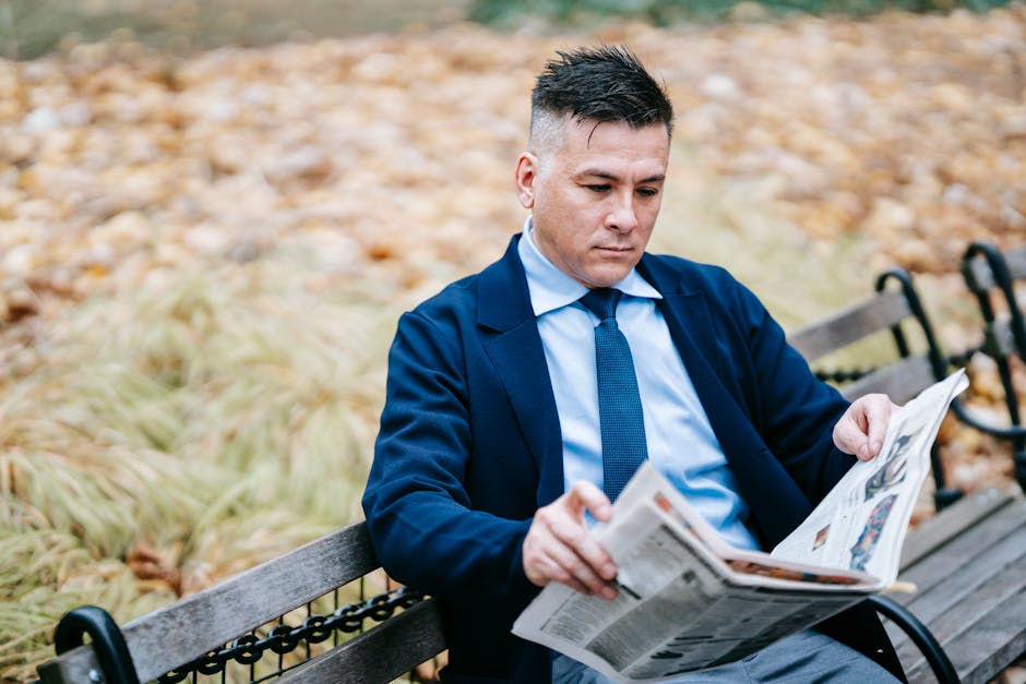 japanese businessman casual fashion outfit autumn (Photo by Vanessa Garcia via Pexels)